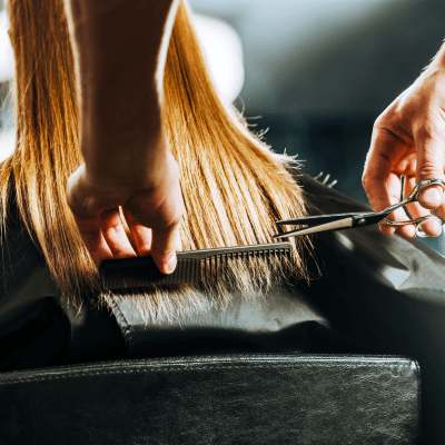 WOMEN’S HAIRCUT